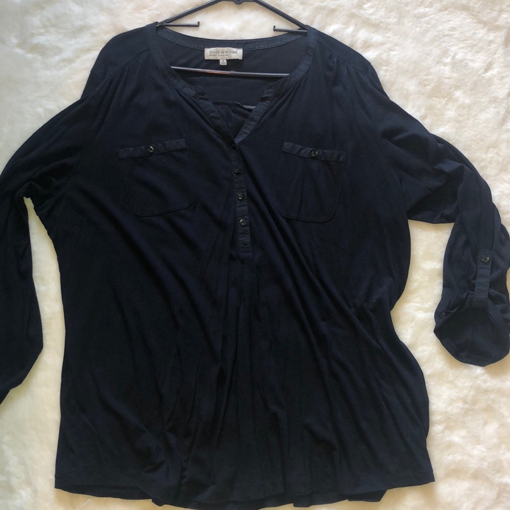 Jones New York long sleeve tee